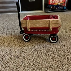 Radio flyer piggy bank